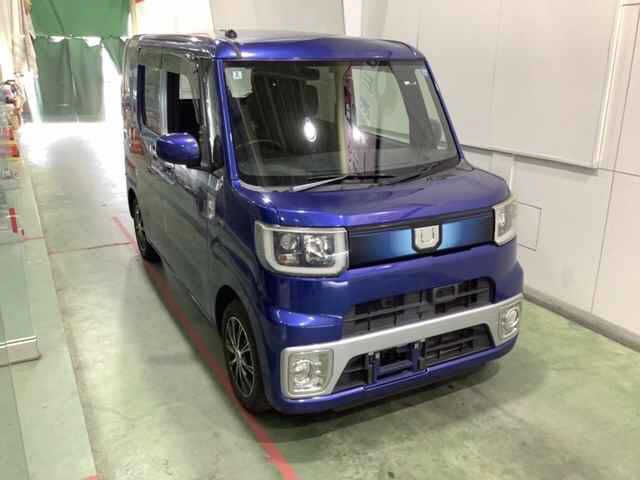 Japan Auction Vehicles 4 2016 Daihatsu Wake 4WD G SA auction photo