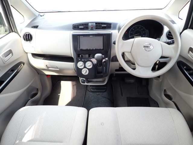 2017 Nissan Dayz J エマージェンシーブレーキレス auction photo 3