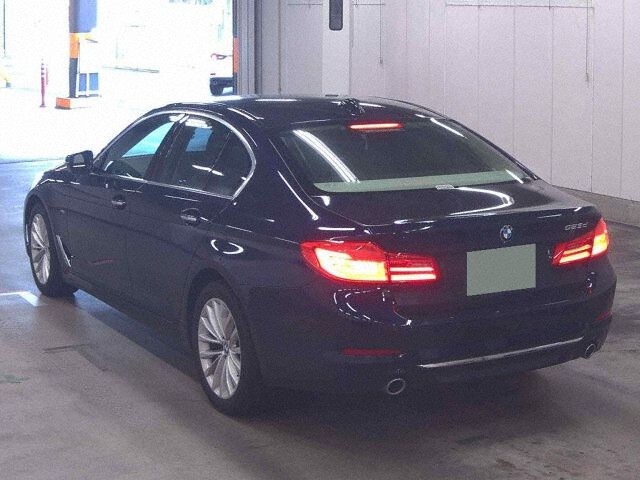2017 BMW 5 Series 523D Luxury auction photo 2