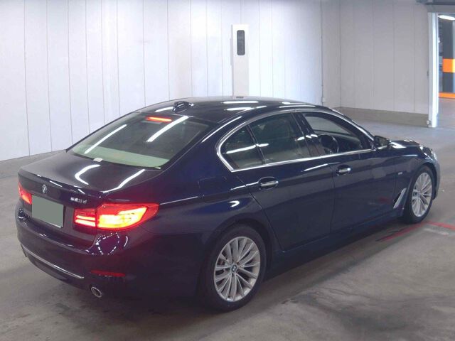 2017 BMW 5 Series 523D Luxury auction photo 5