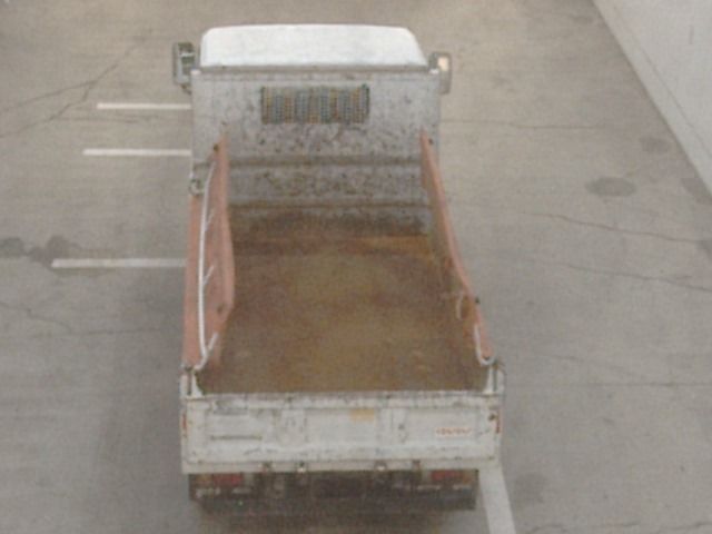 2017 Isuzu Elf dump auction photo 3