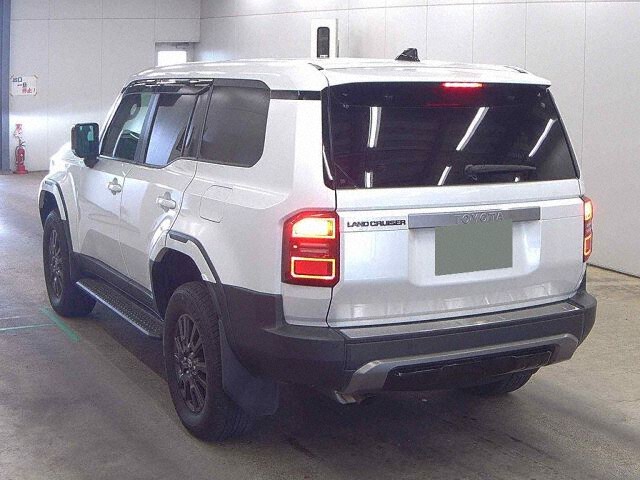 2024 Toyota Land Cruiser 250 VX 4WD auction photo 2