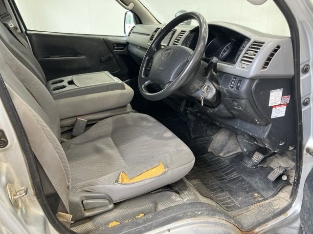 2007 Toyota Hiace auction photo 8