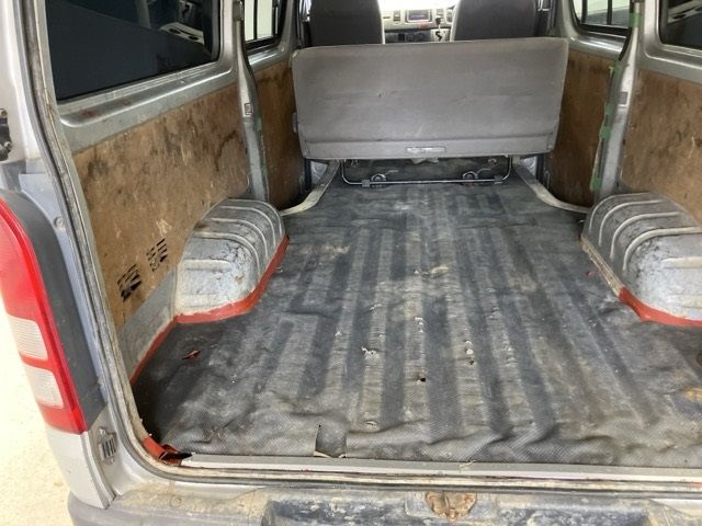 2007 Toyota Hiace auction photo 12