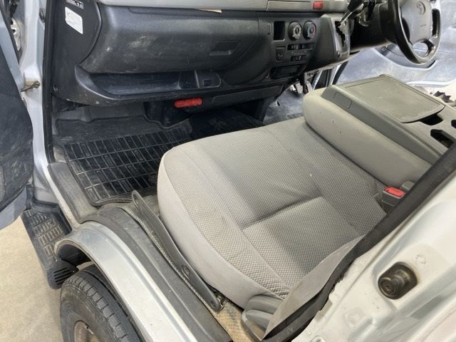 2007 Toyota Hiace auction photo 9