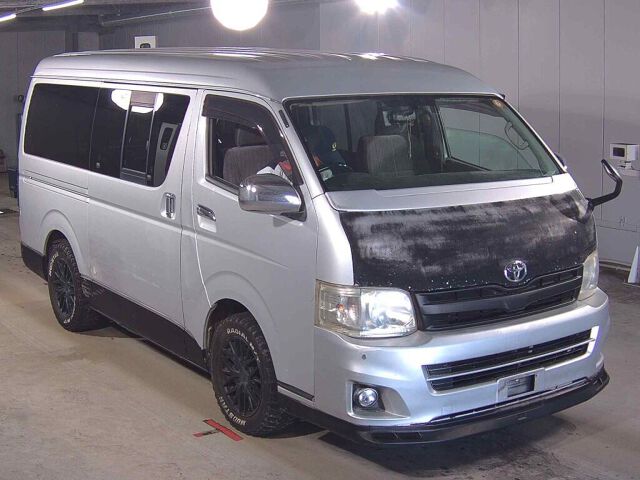 2010 Toyota Hiace ロングスーパーGL Japan auction vehicle