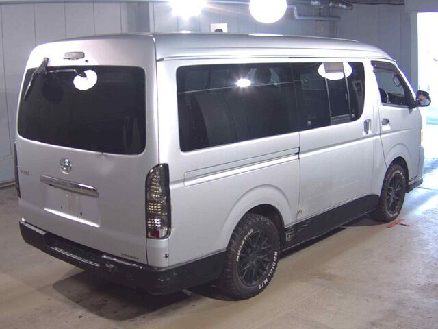 2010 Toyota Hiace ロングスーパーGL auction photo 5