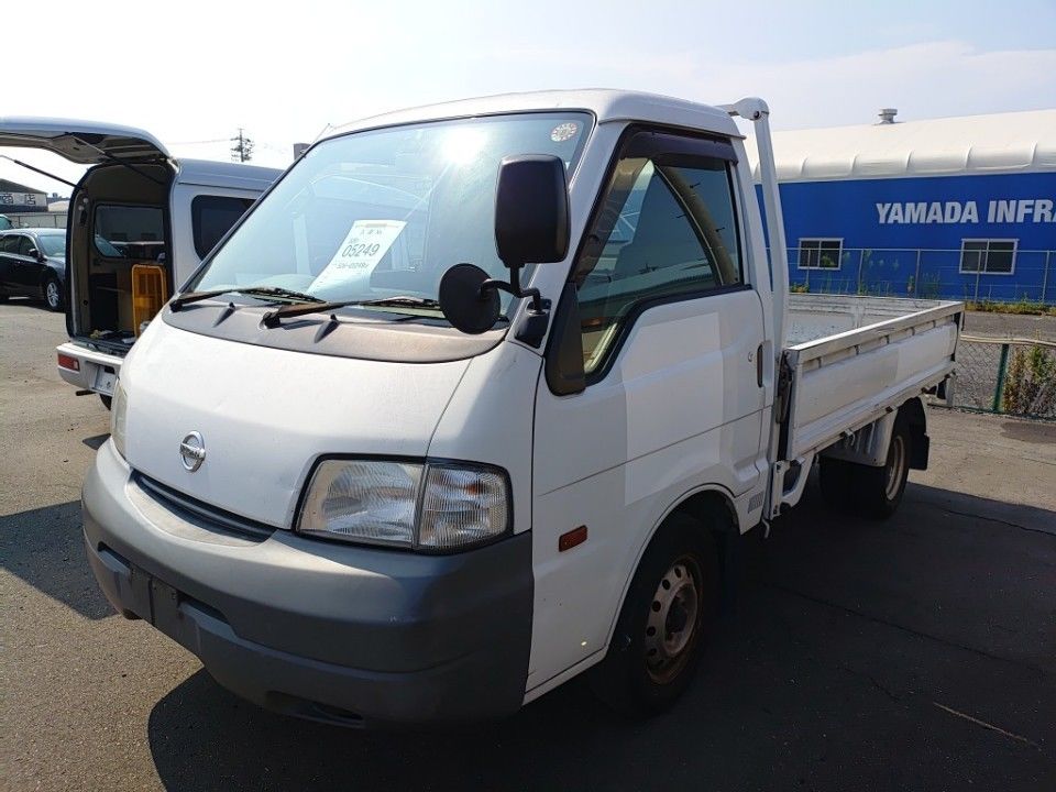 Japan Auction Vehicles 33 2014 Nissan バネット auction photo