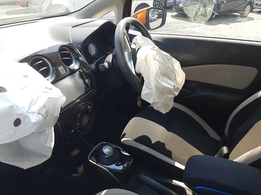 2018 Nissan Note e-POWER X auction photo 10