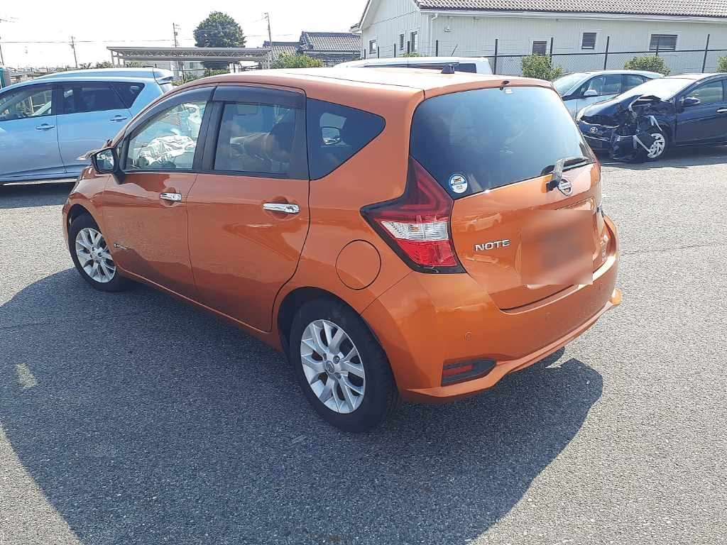 2018 Nissan Note e-POWER X auction photo 6