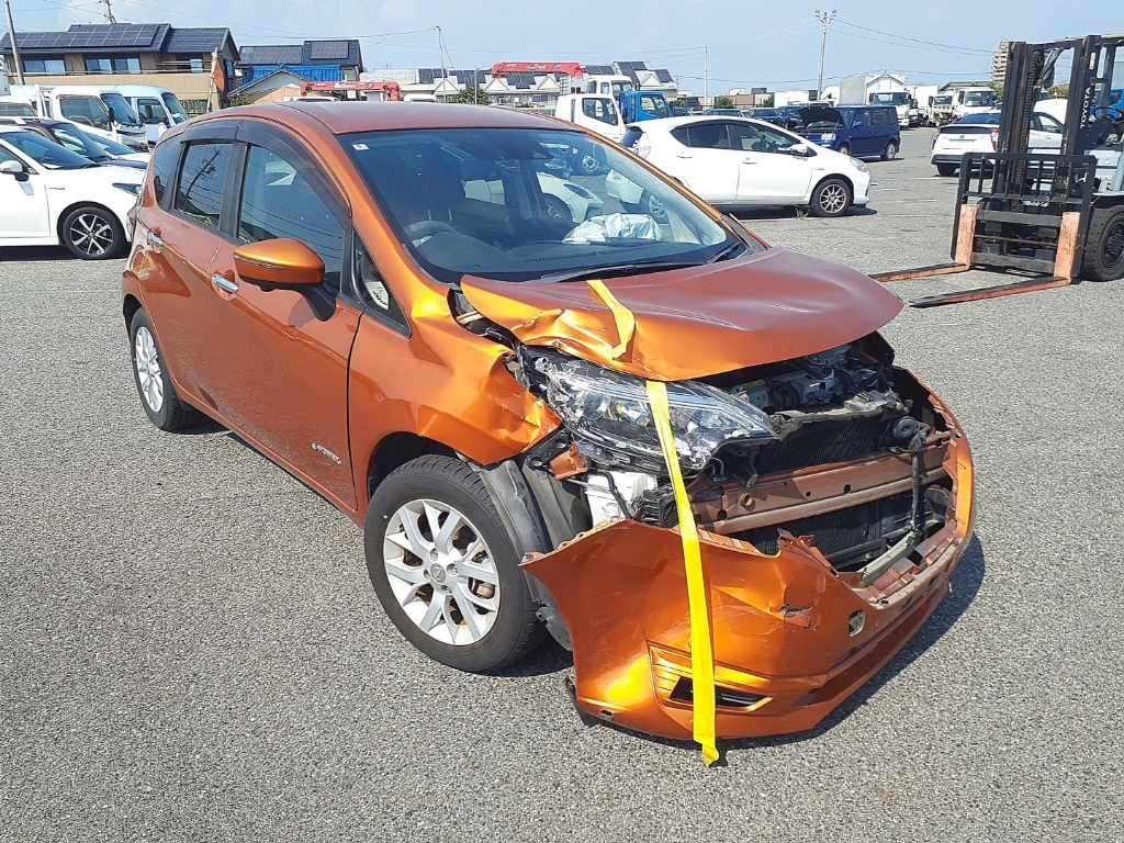 2018 Nissan Note e-POWER X auction photo 5