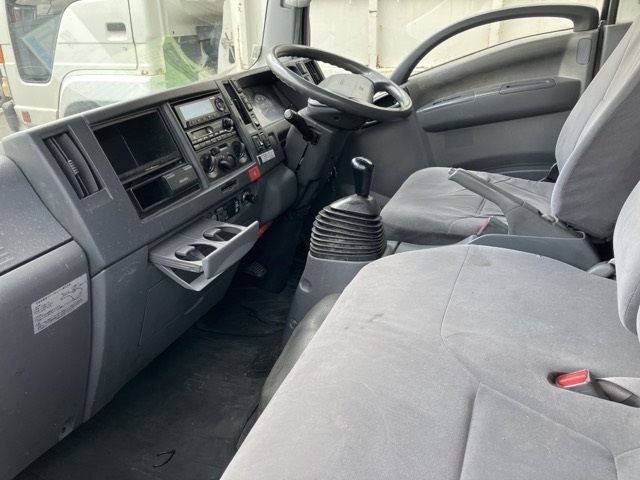 2012 Isuzu Elf Aluminum van long auction photo 5