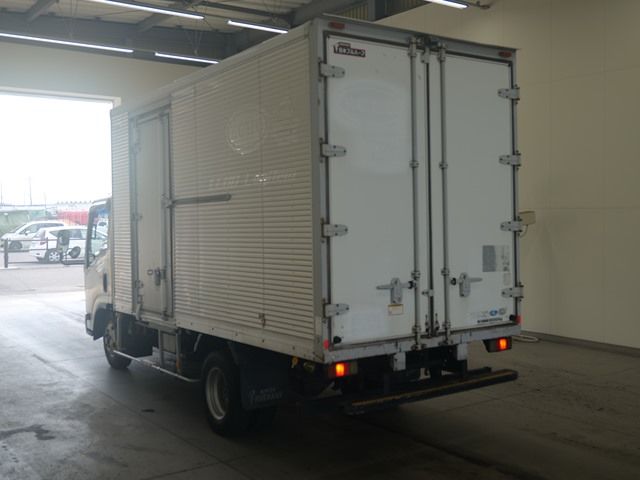 2012 Isuzu Elf Aluminum van long auction photo 2