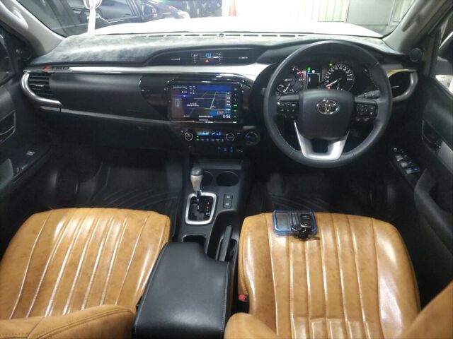 2020 Toyota Hilux Z 4WD auction photo 3