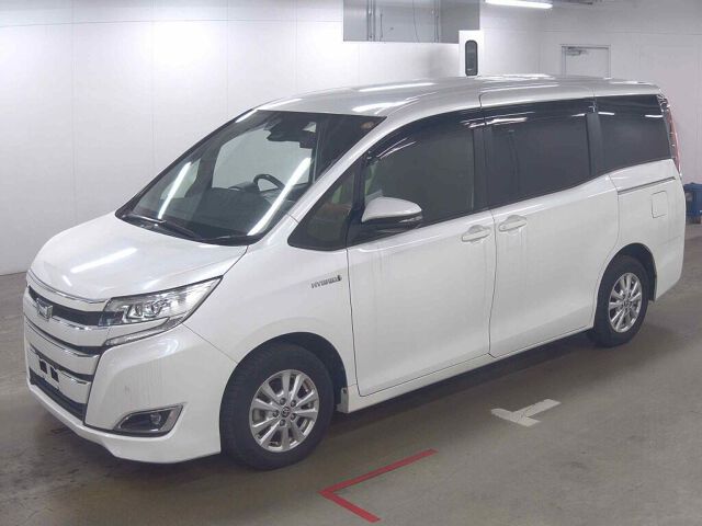 2019 Toyota Noah HV G auction photo 4