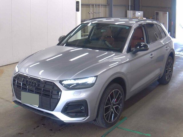 2021 Audi Q5 40TDIクワトアドバ 4WD auction photo 4