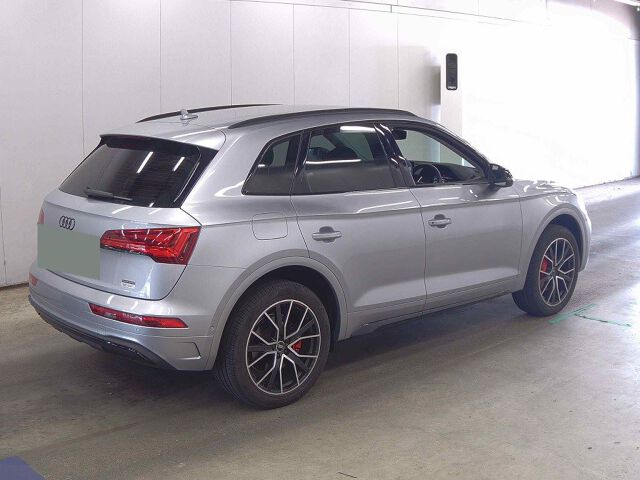 2021 Audi Q5 40TDIクワトアドバ 4WD auction photo 5