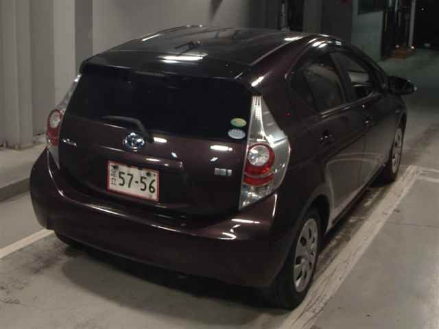 2014 Toyota Aqua S auction photo 5