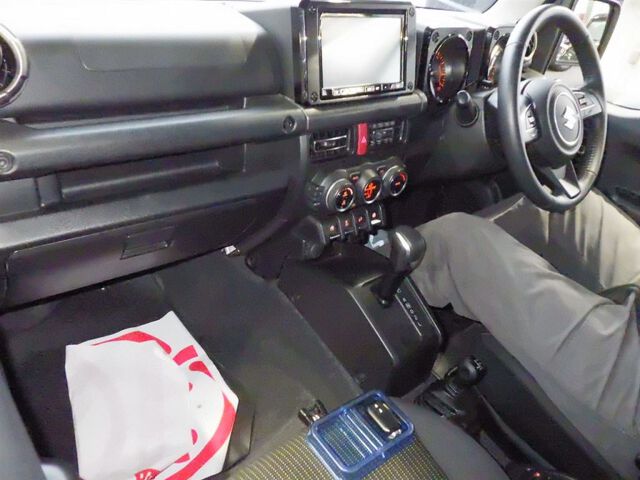 2022 Suzuki Jimny XC 4WD auction photo 3