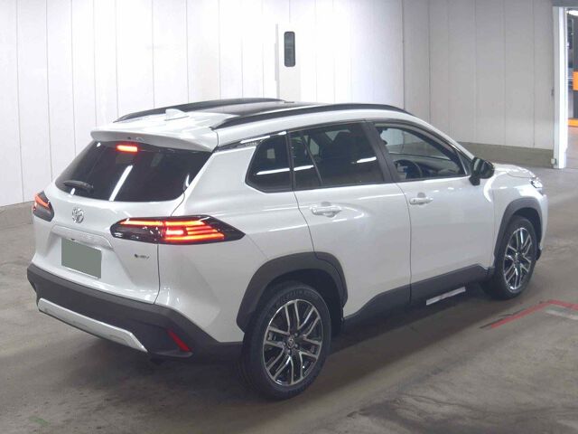 2026 Toyota Corolla Cross ハイブリッドZ auction photo 5