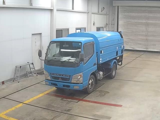 2006 Mitsubishi Fuso Canter 塵芥車 Japan auction vehicle