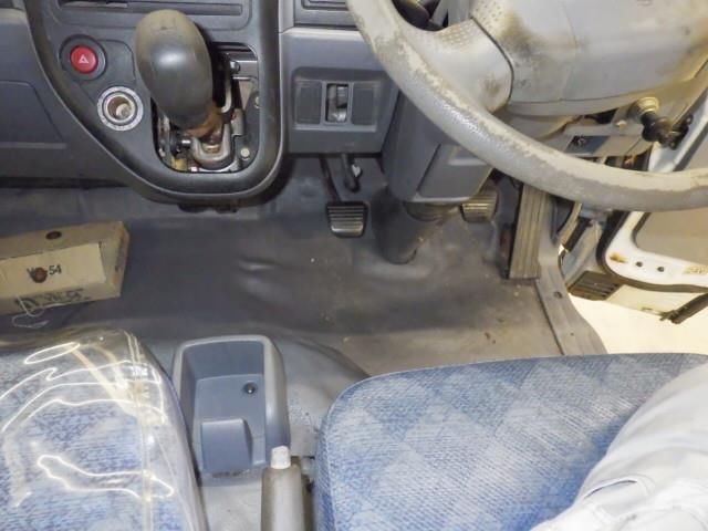2006 Mitsubishi Fuso Canter 塵芥車 auction photo 7