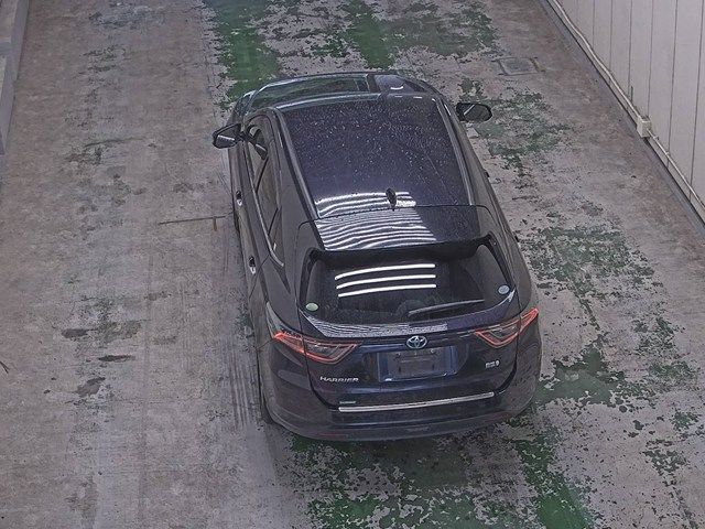 2014 Toyota Harrier 4WD Premium Advanced Package auction photo 3