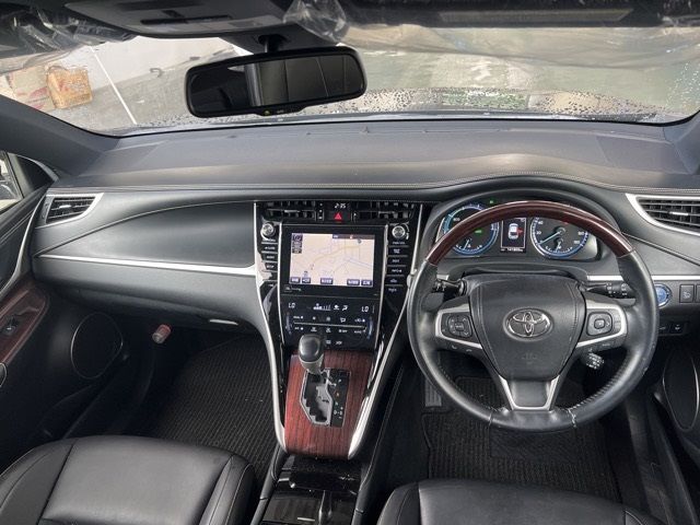 2014 Toyota Harrier 4WD Premium Advanced Package auction photo 4