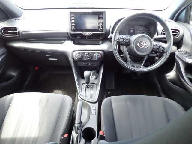 2021 Toyota Yaris X auction photo 3