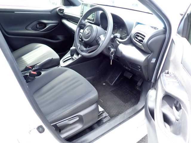 2021 Toyota Yaris X auction photo 5