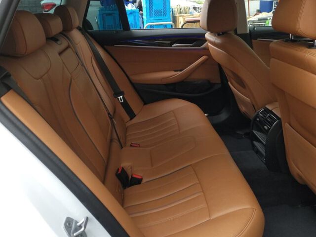 2021 BMW 5 Series 523DXD Luxury E-G+ 4WD auction photo 6