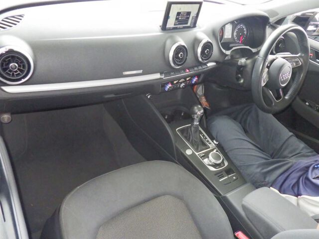 2017 Audi A3 スポーツB1.4TFSI auction photo 3