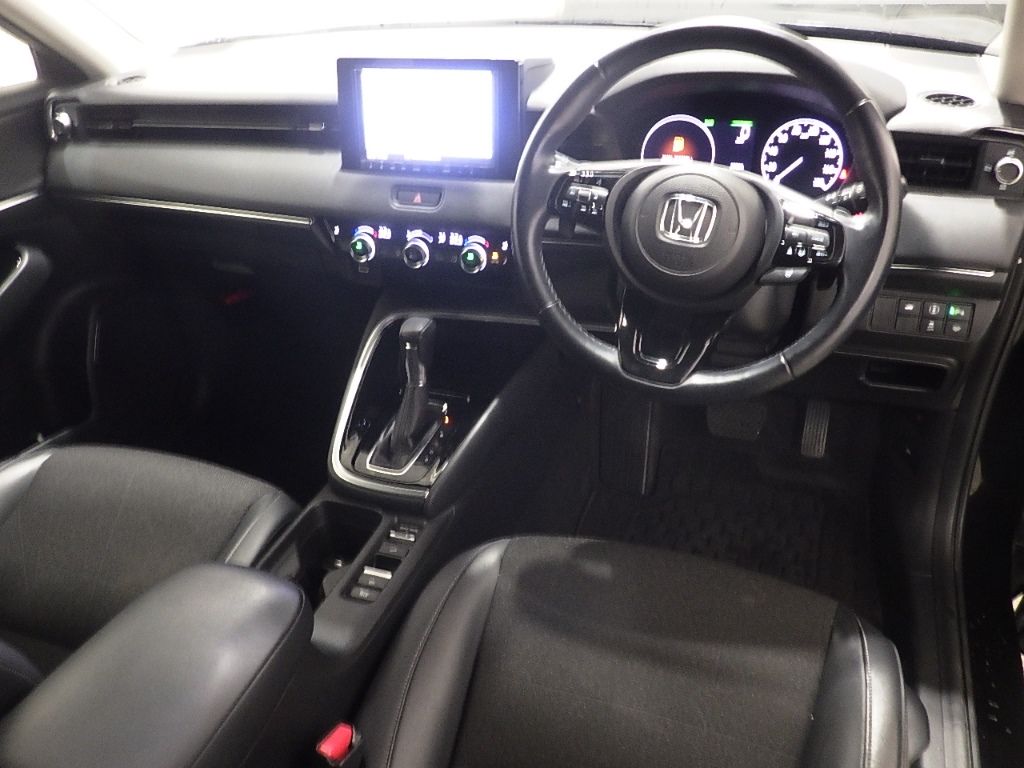 2021 Honda Vezel e:HEV Z auction photo 3