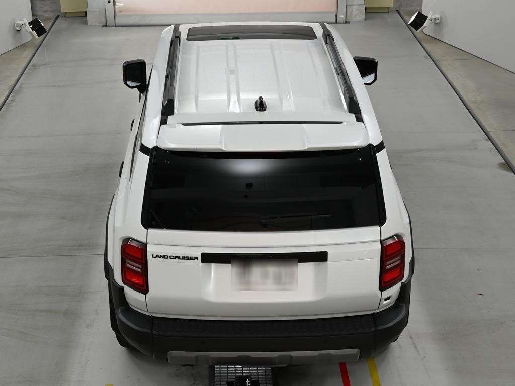 2024 Toyota Land Cruiser 250 ZX 4WD auction photo 8