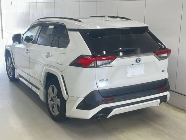 2020 Toyota RAV4 ハイブリッドG auction photo 3