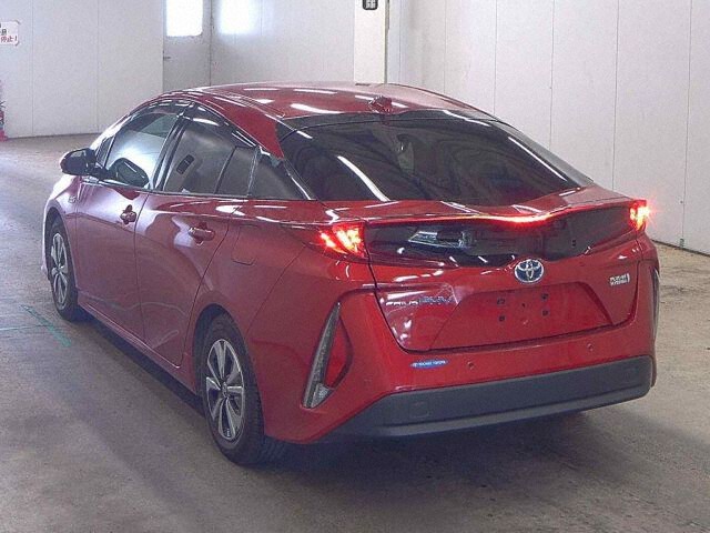 2018 Toyota Prius PHEV Aプレミアム auction photo 2
