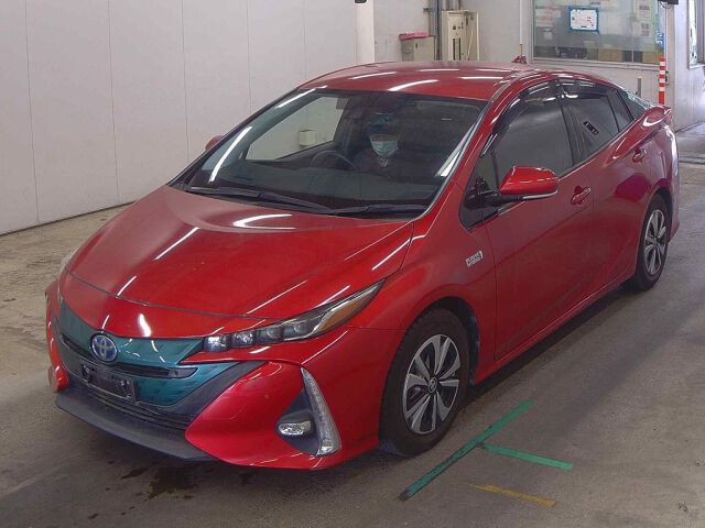 2018 Toyota Prius PHEV Aプレミアム auction photo 4