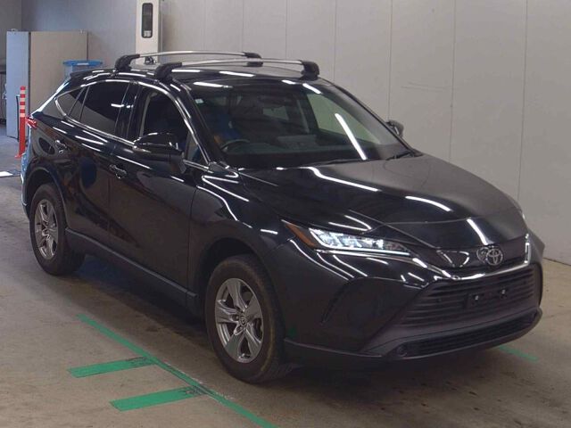 2023 Toyota Harrier S Japan auction vehicle
