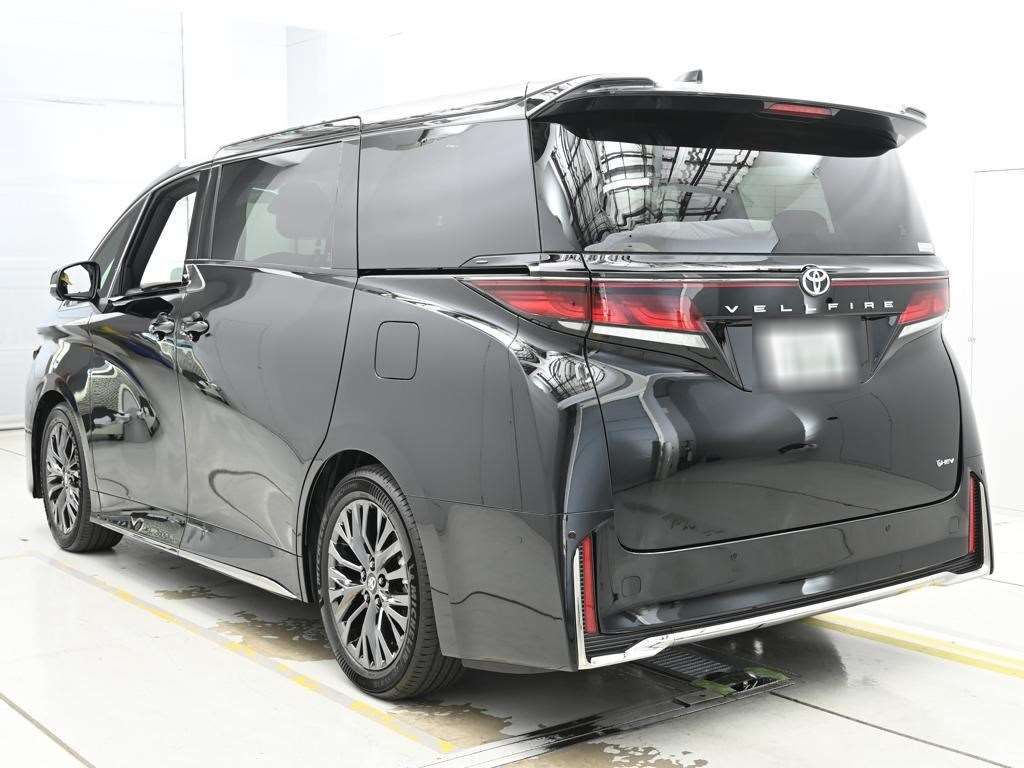 2026 Toyota Vellfire Z Premier auction photo 6