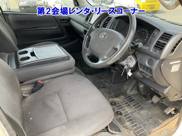 2014 Toyota Hiace バン DX auction photo 5