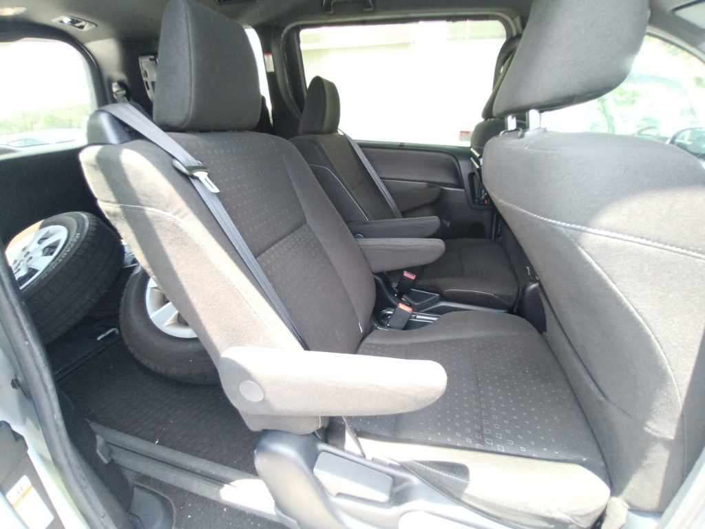 2021 Toyota Noah G 4WD auction photo 12