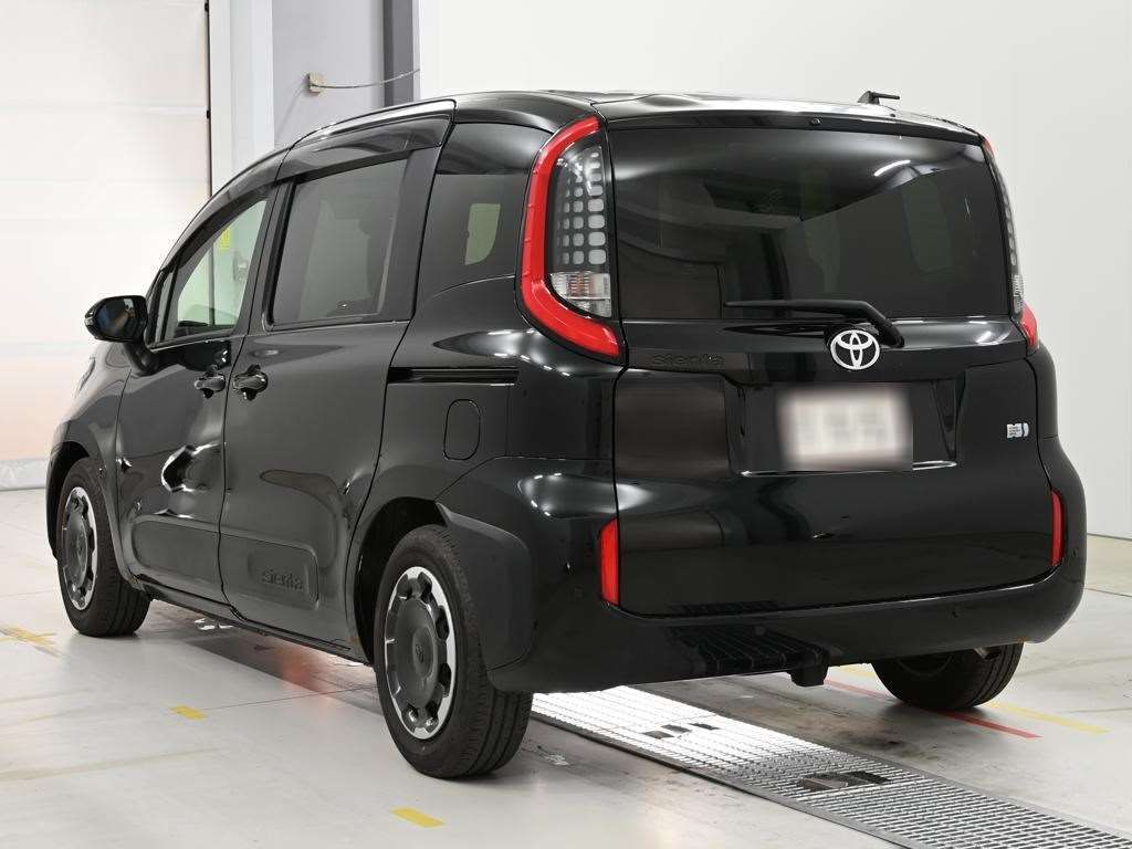 2022 Toyota Sienta ハイブリッドZ auction photo 6