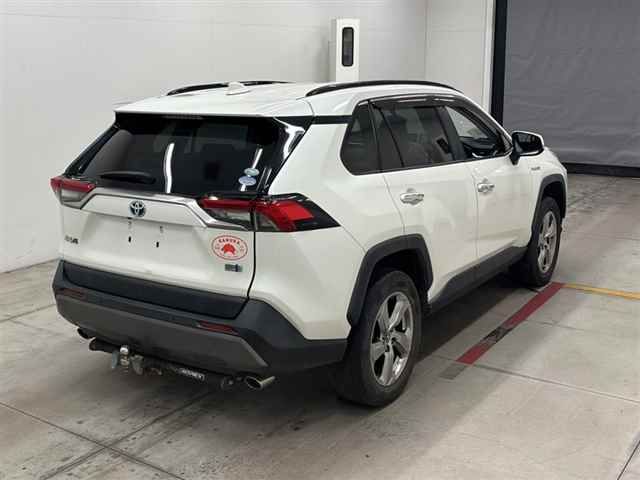 2019 Toyota RAV4 ハイブリッドG 4WD auction photo 5