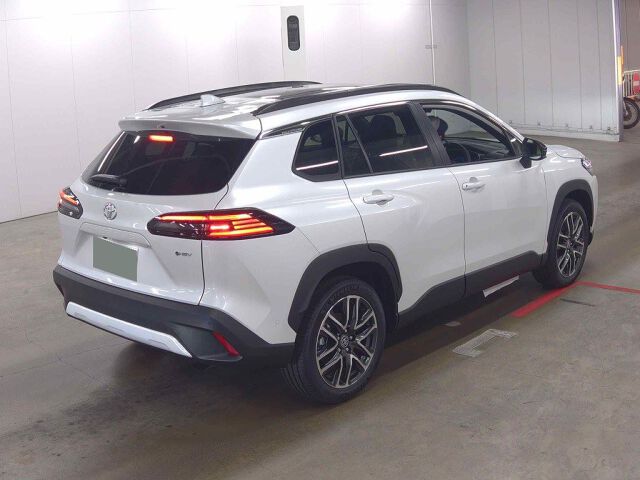 2026 Toyota Corolla Cross ハイブリッドZ auction photo 5