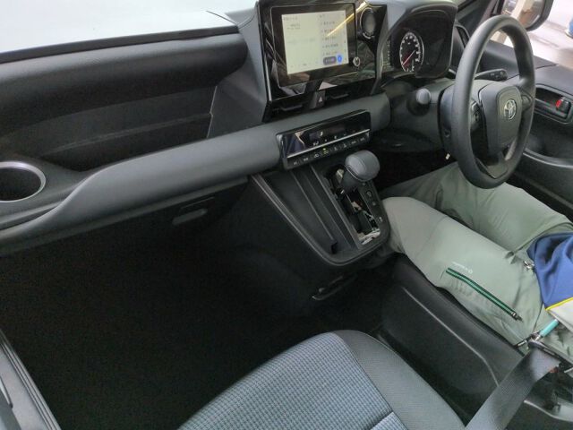 2025 Toyota Noah X auction photo 3