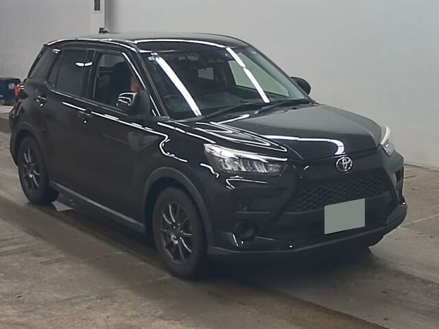 Japan Auction Vehicles 5 2022 Toyota Raize X 4WD auction photo