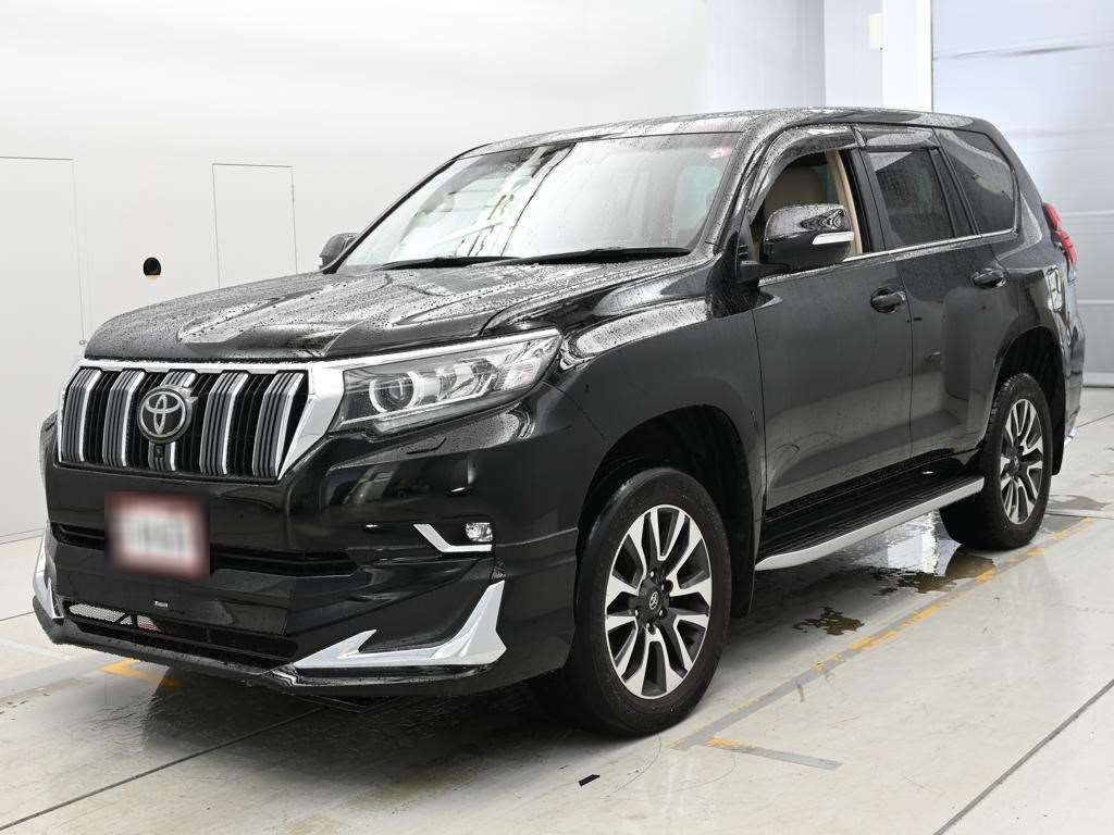 Japan Auction Vehicles 14 2023 Toyota Land Cruiser Prado TZ-G 4WD auction photo