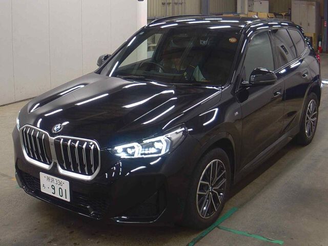 2024 BMW X1 XDRIV20D Mスポ 4WD auction photo 4