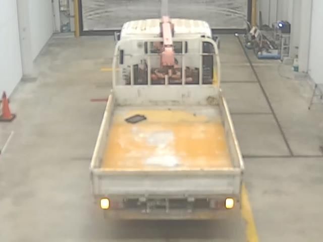 2010 Isuzu Elf With crane auction photo 3