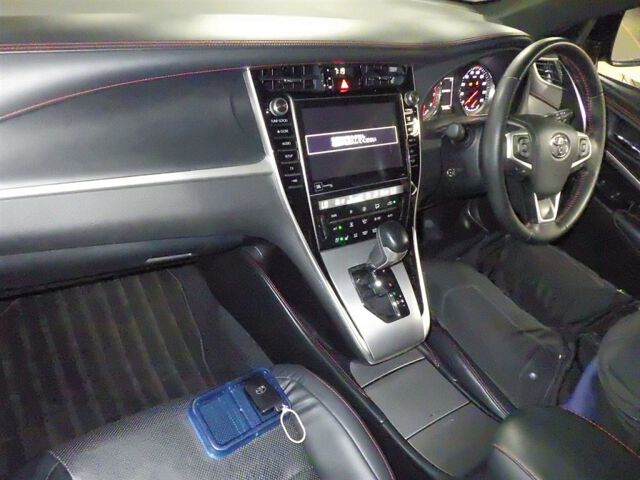 2019 Toyota Harrier Prometa Andreza P auction photo 3